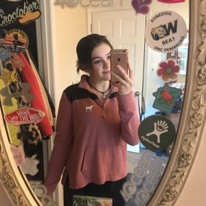 pink vs half zip💟